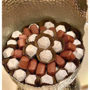 Plateau à desserts en métal doré martelé bol de service au chocolat de qualité merveilleux écologique pour les mariages décoratif poli - Product Image 3