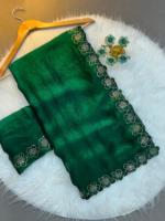 Saree léger en mousseline de soie respirante avec coupe Dana Diamond Work et bordure fantaisie pour la saison des mariages