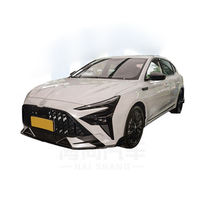 Auto en Venta: Hatchback 2025 1.5T Turbo, 181 hp, Motor L4, Transmisión de Doble Embrague de 7 Velocidades, 5 Puertas, 5 Asientos - Product Image 5