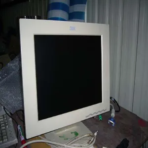 Used TFT LCD monitor 17 and 19 inch available