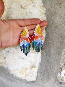 Pendientes de gota con cuentas de diseñador hechos a mano para eventos especiales coloridos al por mayor de moda para niñas y mujeres por HF CRAFTS - Product Image 6