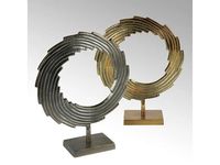 Sculpture ronde artisanale en laiton, pièce décorative moderne pour la maison et les accents de table élégants