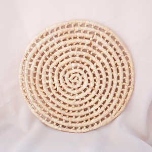 Tienphong 2024 Handmade Hazel Round <b>Woven</b> Water Hyacinth Placemat, Neutral Vintage Placemats for Table Decoration - Product Image 2