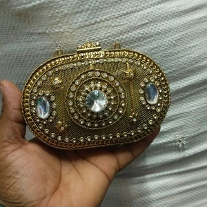 Proveedor de Stock al por Mayor que Vende Bolsos de Mano de Metal con Cuentas de Alta Calidad, Duraderos, Listos para Bodas, Bolsos Ligeros para Mujer - Product Image 1