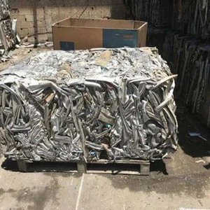 Chatarra de aluminio 6063 de alta calidad a granel con superficies limpias y composición química verificada para uso y comercio industrial - Product Image 5