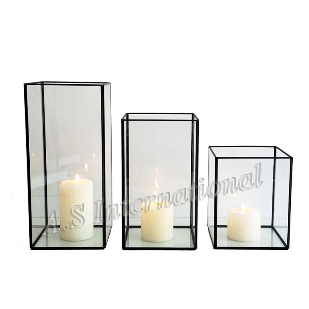 Hot Sale Royal Metal Clear Glass Candle Stand Home Hotel Table Decoration Garden Outdoor Candle Holder Matt Black Lantern