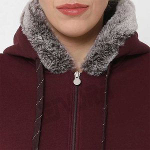 Chándal de lana suave para mujer con cuello con capucha Traje de jogging elegante Perfecto para ropa informal Traje cálido y cómodo para mujer - Product Image 4