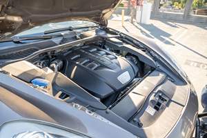 Porsche Cayenne Diesel Turbodiesel 2013 d'occasion, transmission intégrale, modifications tout-terrain, conforme aux normes européennes - Product Image 6