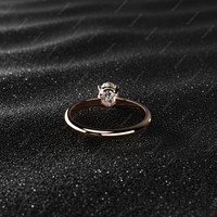 Cincin Berlian Oval Buatan Laboratorium yang Dipersonalisasi untuk Ibu Ayah Istri Suami-5ct Perhiasan Pertunangan Emas Unik Bersertifikat 1 USD