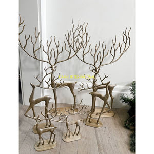 Conjunto de esculturas de renos dorados, estatuas modernas de ciervo de ASTA para decoración navideña y exhibición de vacaciones en casa - Product Image 1
