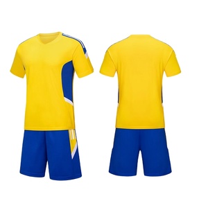 Uniformes de Fútbol Personalizados para Hombre/Mujer - Tallas, Colores y Diseños Personalizados OEM |   Conjuntos Deportivos para Entrenamiento - Product Image 5
