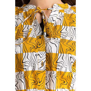 Blusa básica color mostaza con cintura natural WM-CS-SS24-007 - Product Image 3