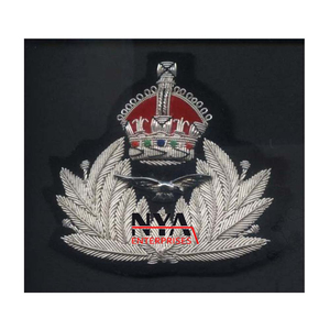 Écussons tactiques OEM 3D PVC personnalisables insigne de robe brodé à la main broderie laser vente en gros de tissu OEM personnalisable - Product Image 3