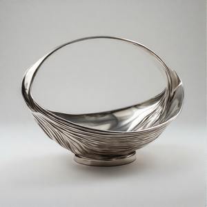 Minimalist Fruit Bowl in Satin-Finish Metal with Fine-Line Etchings and <b>Soft</b> Bevelled Rim for Upscale Home Decor - Product Image 5