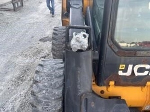 Cargadora de orugas a gasolina JCB 270 de 2017 con motor, caja de cambios y PLC para cargador frontal - Product Image 2