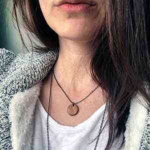 Colliers en bois, bijoux faits à la main à partir de perles de bois naturelles, conçus pour un usage quotidien et des accessoires de style traditionnel - Product Image 4