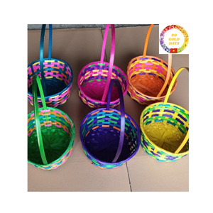 Cesta de almacenamiento de bambú hecha a mano ecológica con diseño hueco perfecto para embalaje de regalos de vacaciones - Product Image 3