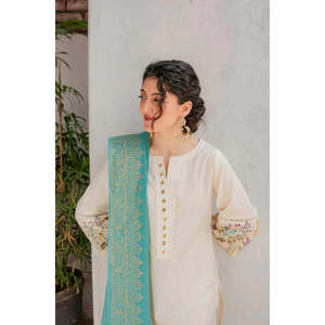 Conjunto de Vestido Bordado de 3 Piezas para Mujer AISLING Dhanak Dhanak con Chal de Lana Estampado de Alta Costura y Pantalones Bordados-BIC-3116 - Product Image 2