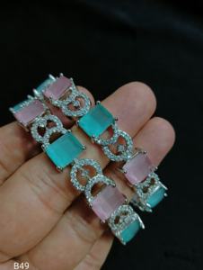 BRAZALETES DE ESTILO CLÁSICO DE DIAMANTE AMERICANO BRAZALETES CHAPADOS EN PLATA TRADICIONALES Y DE MODA Y ZIRCON CUBIC PARA MUJERES Y NIÑAS - Product Image 3