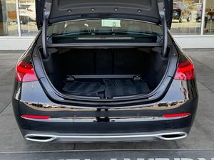 LIMPIO USADO 2024 M e r c e d e s-Benz Clase C 300 RWD - Product Image 5