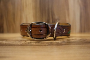 Colliers de chien rembourrés doux en cuir de haute qualité avec taille de conception usinée à la main florale disponible pour les utilisations de chiens de compagnie - Product Image 2