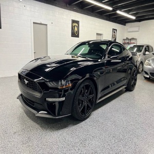 Ford Mustang EcoBoost 2018 en perfecto estado - Product Image 1