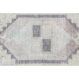 Alfombra Pequeña Vintage de 1.6x3.2 pies, Alfombra de Lana con Diseño de Camuflaje Gris Blanco - Product Image 4