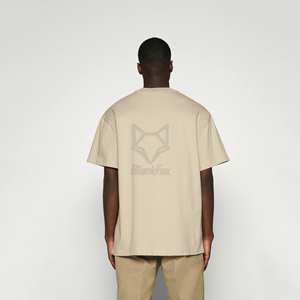 T-shirt surdimensionné brodé 100% coton de luxe pour hommes T-shirt vierge de haute qualité à col montant et poids lourd personnalisé - Product Image 3