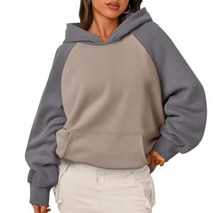 Sweat à capuche en polaire à manches raglan bicolore pour femme, coupe ample décontractée, chaud, avec poche kangourou, tissu doux, élégant, pour tous les jours - Product Image 1