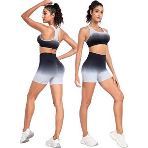 Ensemble de yoga adapté au yoga, à la course à pied, à l'escalade, aux vêtements de tous les jours, débardeur et short de yoga - Product Image 5