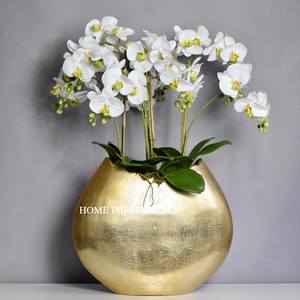 Meilleure vente Fait à la main écologique grande taille en laiton matériel Design moderne dessus de table Vases à fleurs fabricant fournisseur Inde - Product Image 2
