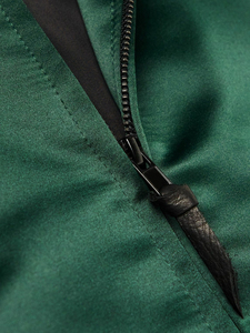 Chaqueta Universitaria de Satén Personalizada de Alta Calidad para Hombre, Fabricada en Pakistán con Bordado y Parches, Chaqueta de Satén Personalizada para Hombre - Product Image 4