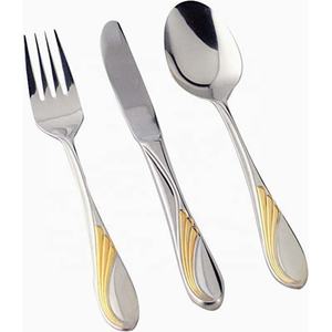 Juego de cubiertos pulidos de espejo plateado con mango de diseño martillado completo de acero inoxidable único para mesa con cuatro piezas - Product Image 2