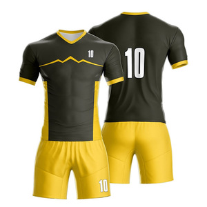 Kit de uniforme de fútbol personalizado para adultos Conjunto de camiseta y pantalones cortos de fútbol de secado rápido Ideal para entrenamiento y competiciones - Product Image 1