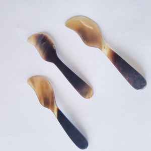 Vente chaude Accueil Hôtel Restaurant Cuillère à Corne Personnalisable Style Ange Nouveau Design De HUMAYUN WORLD CRAFTS - Product Image 1