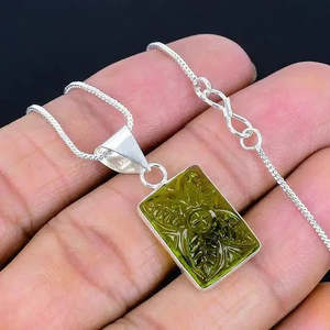Collar hecho a mano chapado en plata 925 con tallado de peridoto de calidad AAA+, 17-18Green Cus-Jew64 - Product Image 1
