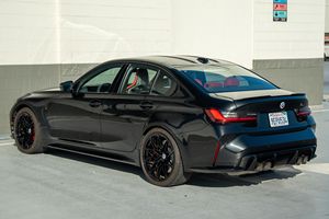 BMW M3 Competition USADO de 2023 - Product Image 3