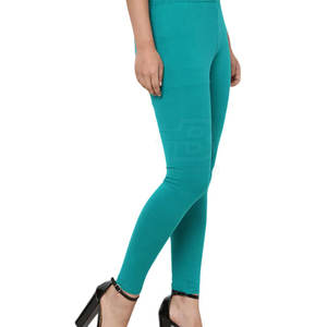 Legging décontracté taille moyenne pour femmes de haute qualité uniforme à séchage rapide et respirant avec logo personnalisé - Product Image 6