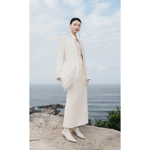 แจ็คเก็ตผู้หญิงที่ขายดีที่สุด PERA SINGLE- เสื้อเบลเซอร์คอปกไร้คอสีดําสีขาวผ้าฝ้ายอินทรีย์ย่นแฟชั่นที่ยั่งยืน - Product Image 1