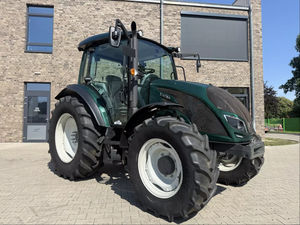 รถแทรกเตอร์ VALTRA A74 รุ่น 74 แรงม้า ขับเคลื่อน 4 ล้อ เชื่อถือได้และราคาไม่แพง - Product Image 1
