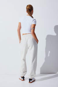 Nouveauté Vêtements personnalisés Couleur gris chiné Ceinture élastique Ourlet côtelé Pantalon de survêtement en coton ample ajusté pour femmes - Product Image 6