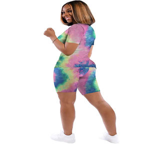 Ensembles courts pour femmes de haute qualité, tenues en 2 pièces, t-shirt à manches courtes et short à blocs de couleur pour femmes en vente - Product Image 4