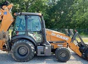 Chargeur rétrocaveuse CASE 580SN avec machine à godet 4/1 pour la construction - Product Image 5