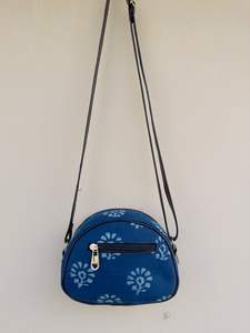 Indian Handmade Eco-Friendly Women's Boho Vintage Lady Lightweight Floral Hand Block Printed Pure Cotton Crossbody <b>Makeup</b> Bag - Product Image 3