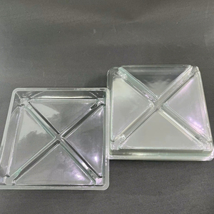 Plateaux en plastique polyvalents de haute qualité Solution complète pour l'emballage alimentaire et l'affichage - Product Image 1