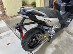 Motocicleta Deportiva BMW C 600 Sport UrbanRide Usada del 2013, Origen Estadounidense, Rendimiento Ágil - Product Image 4