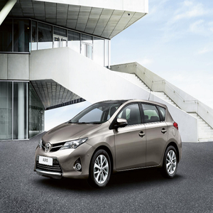 Toyota Auris d'occasion soigné et propre en transmission automatique disponible à vendre au meilleur prix - Product Image 2