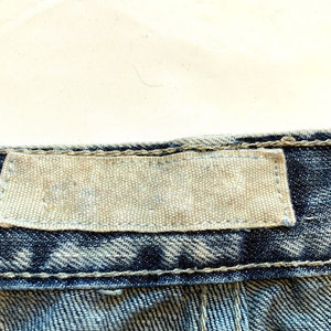 กางเกงขาสั้นผู้ชายขายดี น้ำหนักเบา ลายฟอกสี 100% ผ้าฝ้าย พิมพ์ลายดิจิทัล ดีไซน์ใหม่ ผลิตตามสั่ง สไตล์ลำลอง - Product Image 4