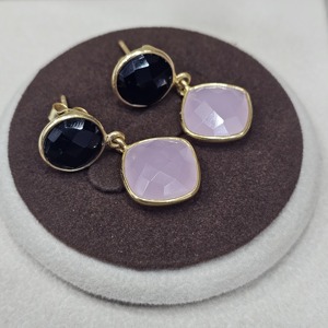Boucles d'oreilles en argent sterling 925 avec coussin en calcédoine rose plaqué or naturel Onyx noir fait à la main classique - Product Image 3