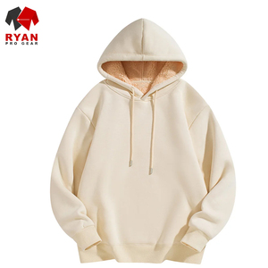 Sudadera con Capucha Personalizada con Logotipo Frontal Ryan Pro Gear para Hombre, Lista para el Invierno, Tejido Transpirable de Felpa de Poliéster/Algodón - Product Image 1